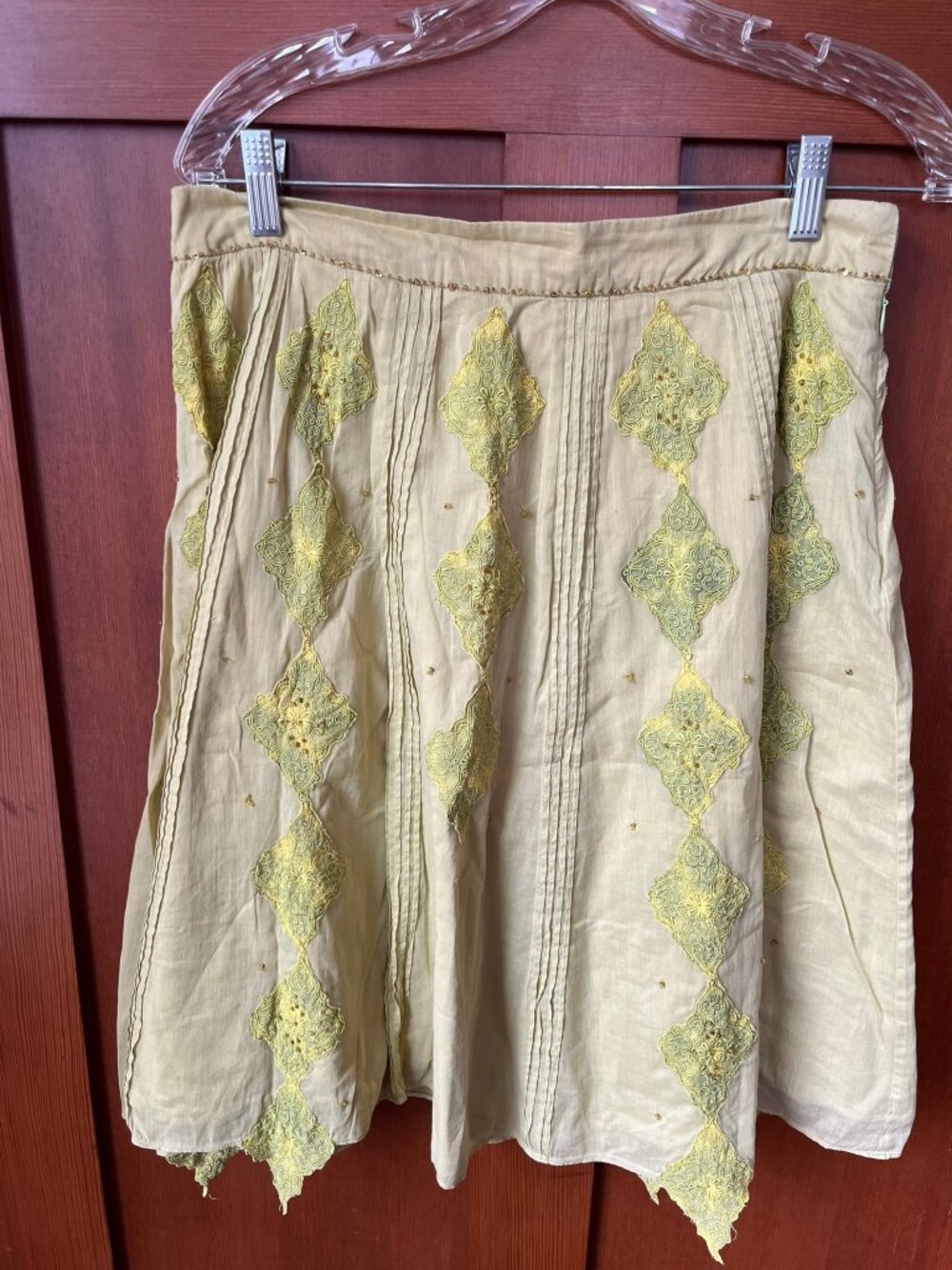 Anthropologie Lithe Embroidered Skirt Gypsy Boho Light Green Yellow; Size 8.